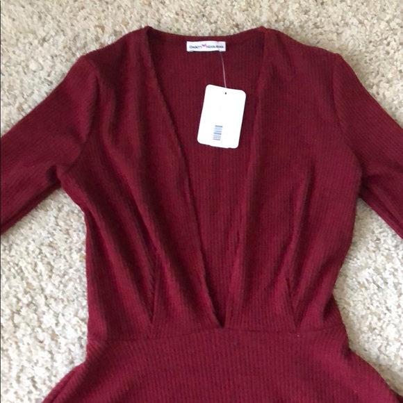 Dainty Hooligan V Cut Dress - Picture 2 of 3